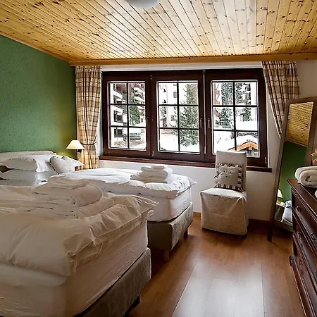 Sleeps 6 Wifi *