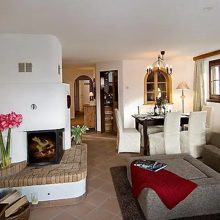 Sleeps 6 Wifi Apartment *