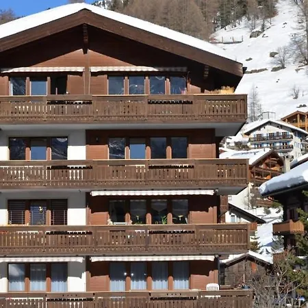 Sleeps 6 Wifi